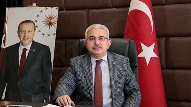 Yaptığı Binalar Yıkılan AKP İlçe Başkanı Müteahhit Görevden Alındı