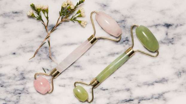 Yüz Masaj Aleti Nedir, Ne İşe Yarar?