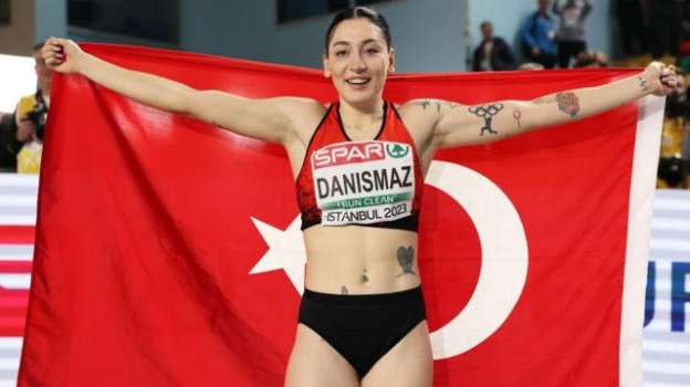 Atletizm Şampiyonu Tuğba Danışmaz Kimdir? Kaç Yaşında? Nereli?