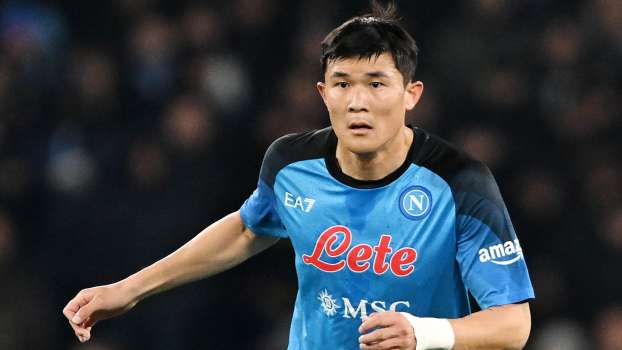 Paris Saint-Germain Stopere Kim Min Jae'yi İstiyor