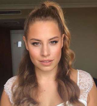 Aslı İnandık Kimdir, Kaç Yaşında? Hangi Partiye Üye Oldu?