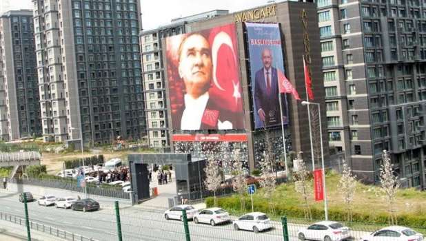 CHP İstanbul İl Başkanlığı Yakınlarında Silah Sesleri Duyuldu