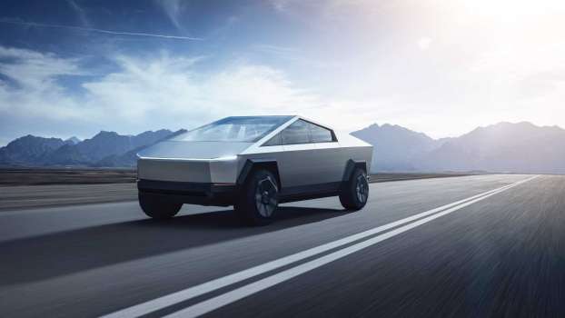 Elon Musk Merakla Beklenen ‘Tesla Cybertruck’ Hakkında Konuştu