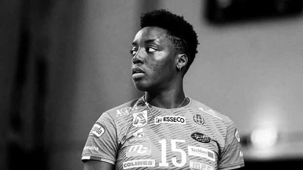 İtalyan Voleybolcu Julia Ituma, İstanbul’da Otel Penceresinden Düşerek Hayatını Kaybetti