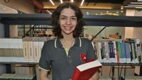 Türk Kızı Karen, Harvard ve Stanford Dahil 9 Üniversiteden Kabul Aldı
