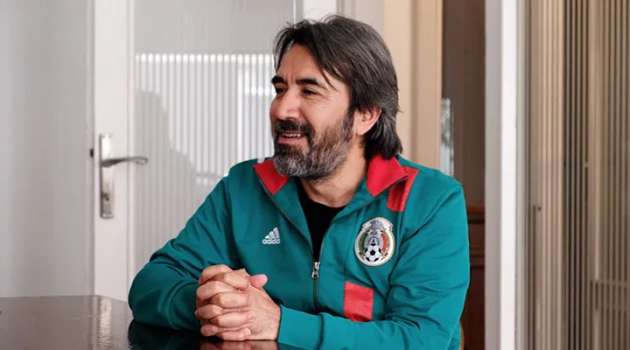 Zeki Demirkubuz Kimdir? Aslen Nereli? Zeki Demirkubuz Filmleri…