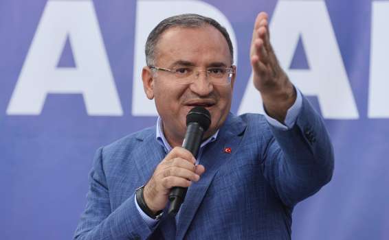 Adalet Bakanı Bozdağ'dan Kadın Hakları Açıklaması