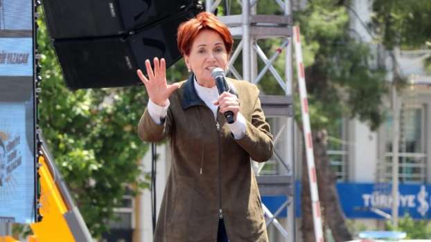 Akşener’den “Karı Gibi” Pankartına Tepki: “Keşke birer ‘karı’ olabilseniz”