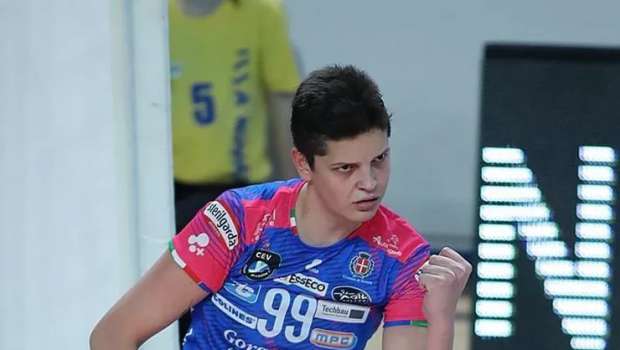 Ebrar Karakurt'tan Seçim Paylaşımı!