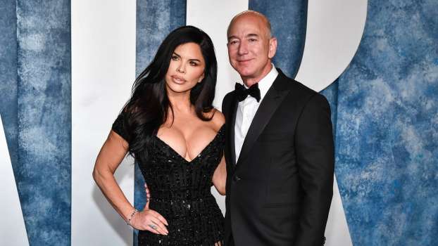 Jeff Bezos 5 Yıllık Sevgilisi Lauren Sanchez İle Nişanlandı!