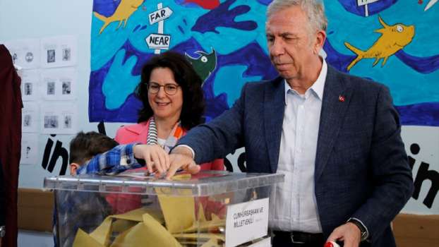 Mansur Yavaş Sandık Başında; ‘’Değişim İhtiyacı Belli’’