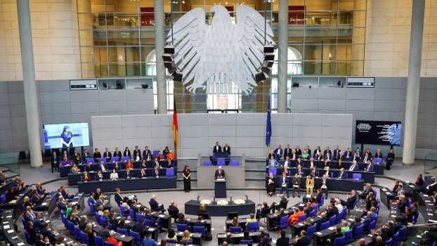 Almanya'da Nitelikli İş Gücü Göçü Yasası Meclis'ten Geçti