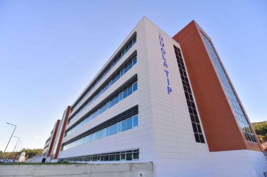 Mezuniyet Töreninde Hekim Adayından Olay Konuşma!