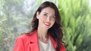 Nefise Karatay'ın Kızı Annesinin Güzelliğini Geride Bıraktı!