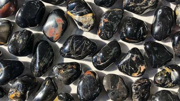 Oniks Taşı Nedir? Oniks Taşının Anlamı Nedir?