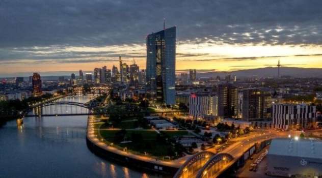 Sürpriz Yasa!Turist Vizesiyle Almanya'ya Giden İşe Girebilecek...