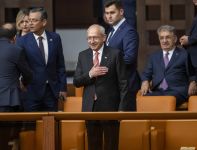Kılıçdaroğlu Meclis Açılışını Locadan Takip Ediyor