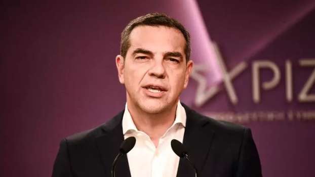 Yunanistan'da Çipras Parti Genel Başkanlığından İstifa Etti