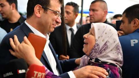 Ekrem İmamoğlu Ve Vatandaş Arasında Olay Tartışma