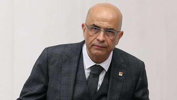 Enis Berberoğlu: Merdan Yanardağ’ın Ve Gezicilerin Yanındayız