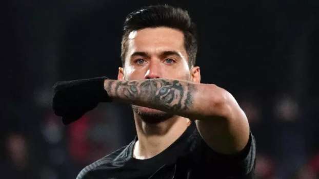 Fenerbahçe'ye Yeni Golcü: Umut Nayir İle Anlaşma Sağlandı