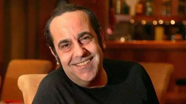 Hayatını Kaybeden Ünlü Sanatçı Özkan Uğur'un Son Anları