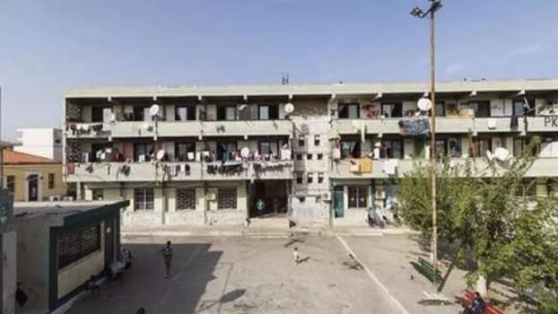 Yunanistan Pkk'lıların Bulunduğu Lavrion Kampını Boşalttı