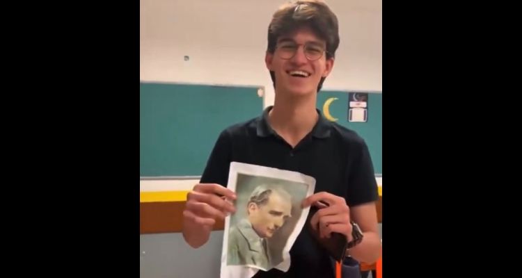 Atatürk’e Hakaret Eden Liseli Tutuklanarak Cezaevine Gönderildi