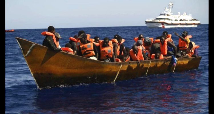 İtalyan Lampedusa Adasına 36 saat içerisine 6000'den Fazla Kaçak Göçmen Geldi