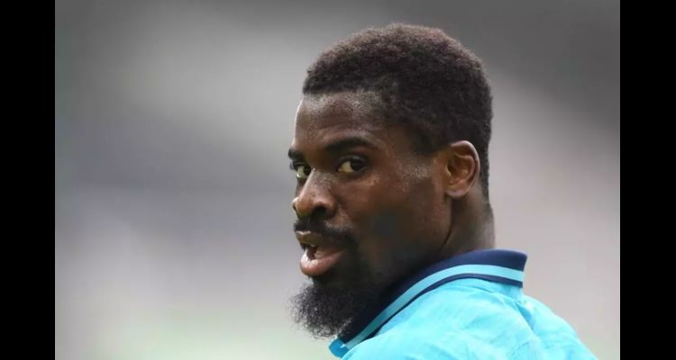 Galatasaray Sağ Bek Transferi İçin Serge Aurier ile Anlaştı!