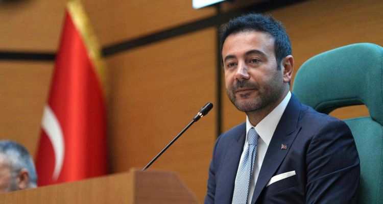 Beşiktaş Belediye Başkanı Akpolat Gözaltında: İhale Yolsuzluğu Soruşturması