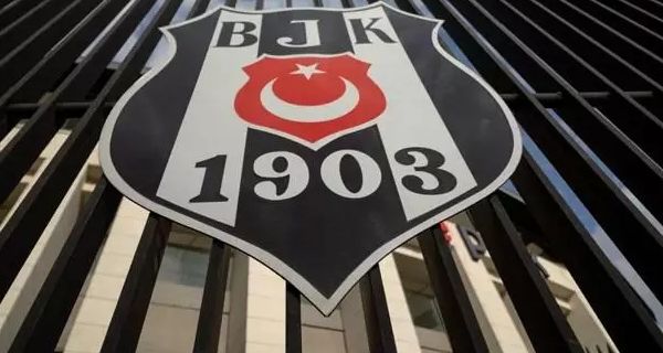 Beşiktaş’ta Flaş Ayrılık: Karşılıklı Anlaşma İle Yollar Ayrıldı