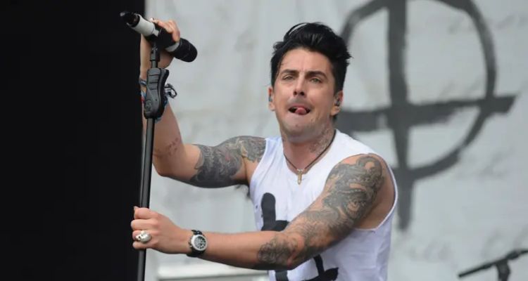 Lostprophets Solisti Ian Watkins, Cezaevinde Öldürüldü!