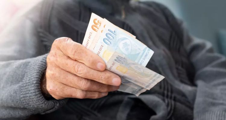 Emekli Bayram İkramiyesi 2025: Zam Gelecek mi, Ne Kadar Olacak?
