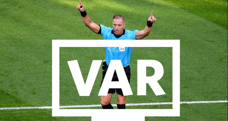 Futbolda Büyük Değişim: Yeni Ofsayt Kuralı ve VAR Sistemi Güncelleniyor