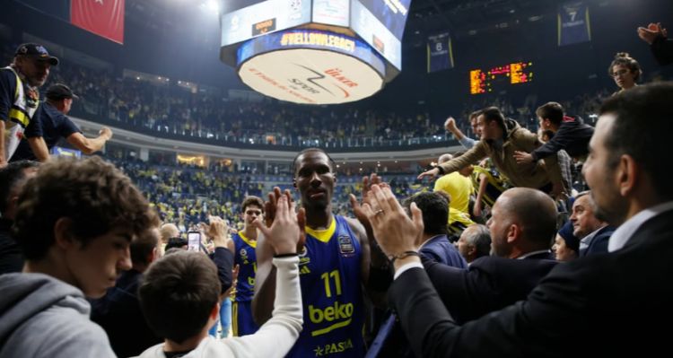 Fenerbahçe Beko Son Saniye Basketiyle Paris’i Devirdi!
