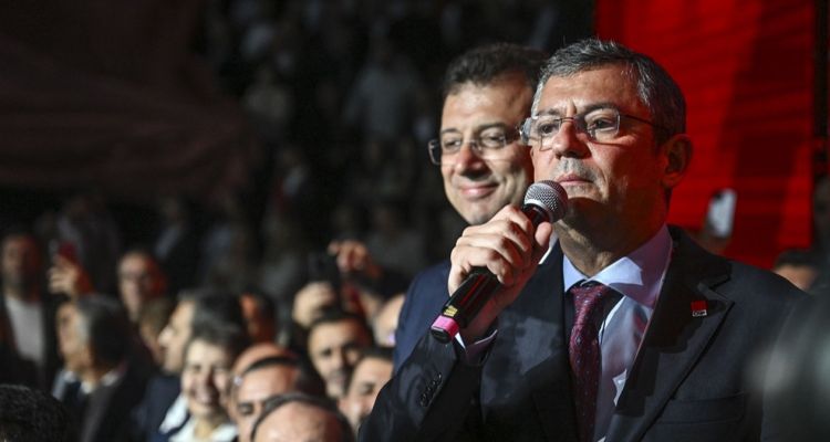 Özgür Özel: "İmamoğlu'nun Adaylığı Olmazsa Yerine Birini Çıkarırız"