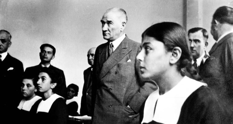 23 Nisan Ulusal Egemenlik ve Çocuk Bayramı Neden Özel Bir Gün