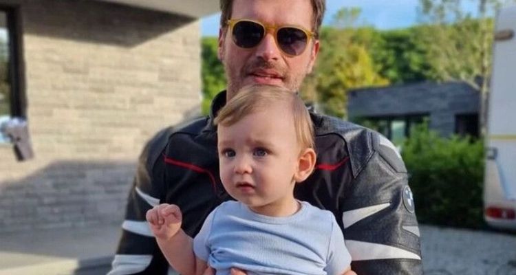 Ünlü İsimler Tatilde: Kıvanç Tatlıtuğ ve Kurt Efe, Berrak Tüzünataç, Özge Özpirinçci