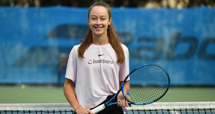 Zeynep Sönmez Wimbledon’da Ana Tablo Mücadelesinde