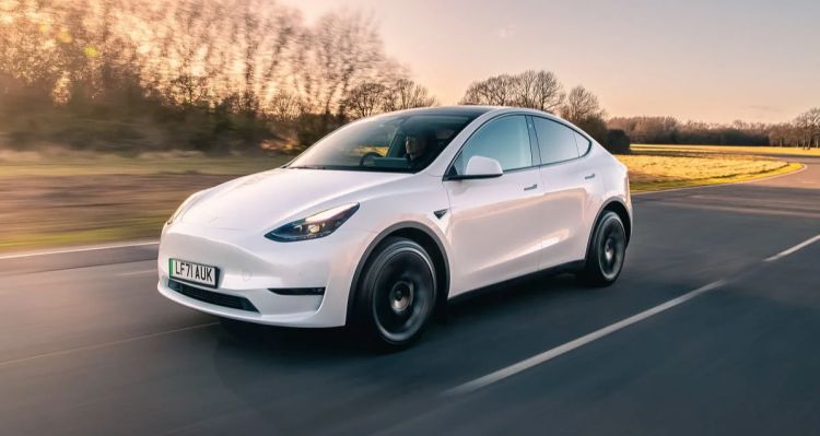 ABD Araçlarına Ek Vergi Kalktı: Otomobil Fiyatlarında Büyük Düşüş