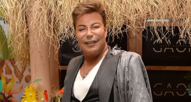 Ünlü Şarkıcı Ve Sunucu Fatih Ürek Hayatını Kaybetti