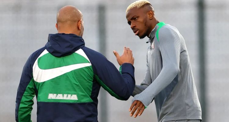 Eric Chelle, Victor Osimhen'in Transfer Görüşmesi Yaptığını Açıkladı