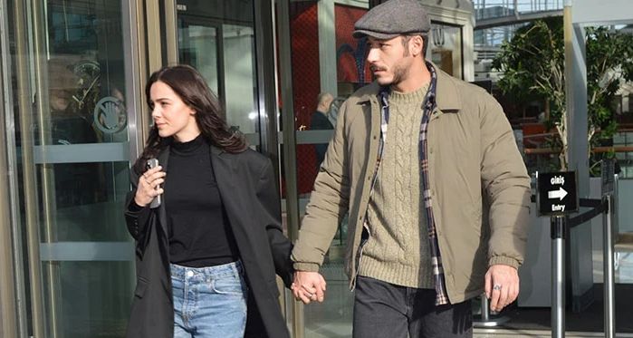 Mercan Köşk Dizisinin Başrolleri: Hafsanur Sancaktutan ile Kubilay Aka
