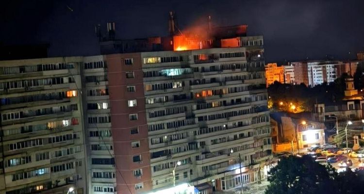 Romanya'daki Bir Apartmana Rus İHA'sı Düştü: İki Yaralı