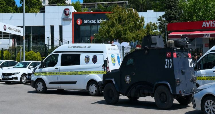 Otokoç Genel Müdürlüğü'ne Silahlı Saldırı! Polis Şüphelilerin Peşinde