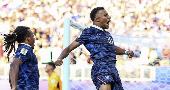 Kylian Mbappe'den Celeste Amarilla'ya Sert Tepki!