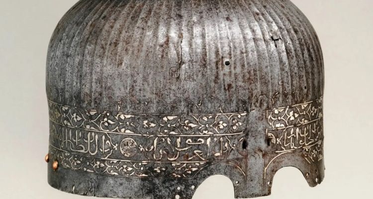 Osman Gazi'ye Ait Çelik Miğfer New York'ta Tespit Edildi