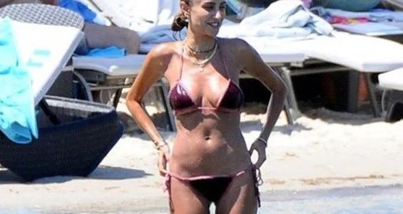 Özge Ulusoy Göbek Deliği Görüntüsü ile İlgili Konuştu