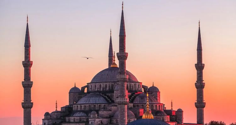 2027 Ramazan Bayramı Ne Zaman? Diyanet Takvim Yayımladı